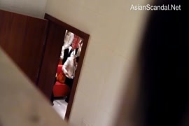 I wanna see some kinky shit with hot asian babes.